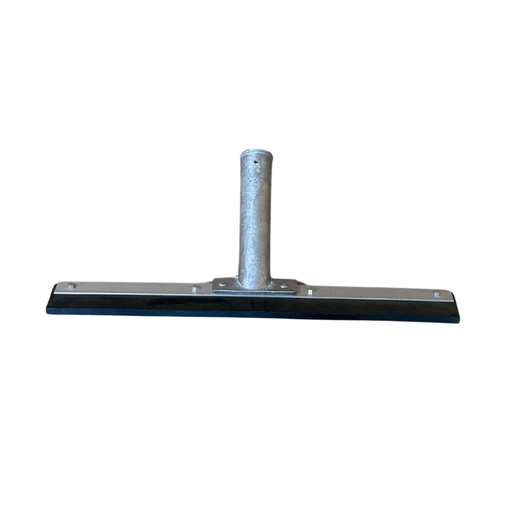 Zgarniacz z twardą gumą 600 mm